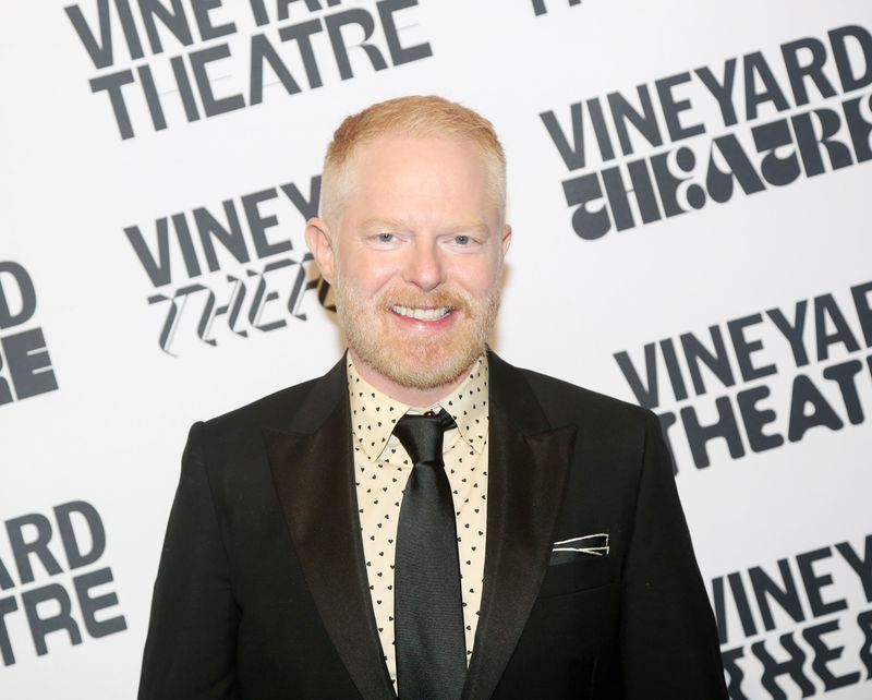 Photos: Vineyard Theatre's Annual Gala Honors Jesse Tyler Ferguson — photo 71 of 100