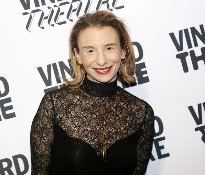 Photos: Vineyard Theatre's Annual Gala Honors Jesse Tyler Ferguson — photo 78 of 100