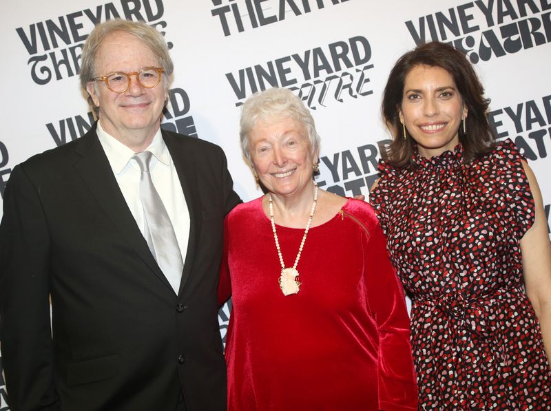Photos: Vineyard Theatre's Annual Gala Honors Jesse Tyler Ferguson — photo 93 of 100