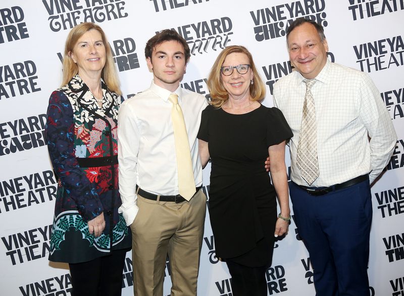 Photos: Vineyard Theatre's Annual Gala Honors Jesse Tyler Ferguson — photo 96 of 100