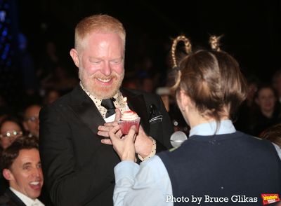 Jesse Tyler Ferguson and Sarah Saltzberg as ''Logainne Schwartzandgrubenierre'' Photo