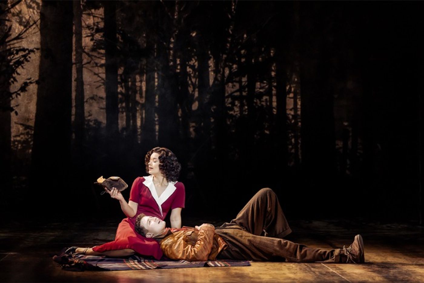 Photos: First Look at the UK and Ireland Tour of BONNIE & CLYDE Photos: First Look at the UK and Ireland Tour of BONNIE & CLYDE Image