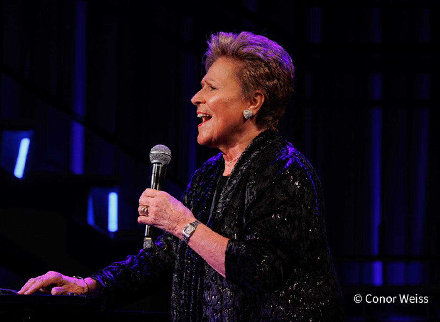 Photos: Lorna Dallas Soars at Chelsea Table + Stage  Image