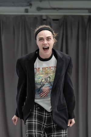 Cara Delevingne Photo