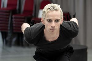 Luke Treadaway Photo