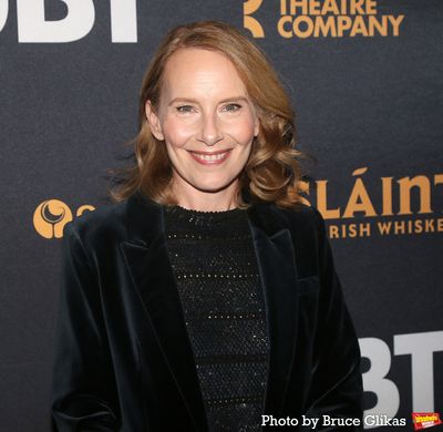 Amy Ryan Photo