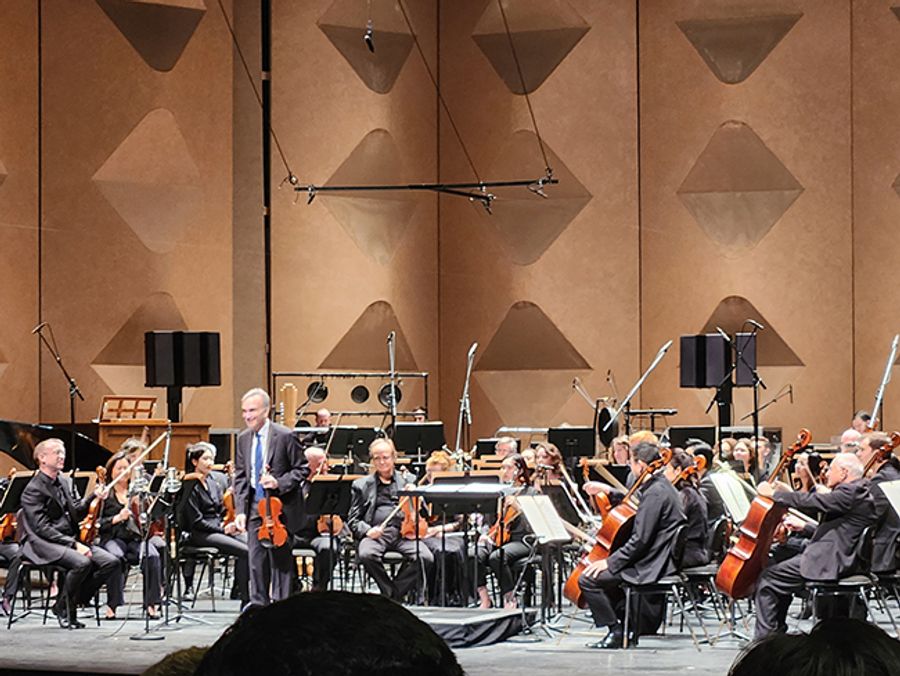 Review: SAN DIEGO SYMPHONY PLAYS RAVEL, RESPIGHI, AND BATES at San Diego Civic Center Theater  Image