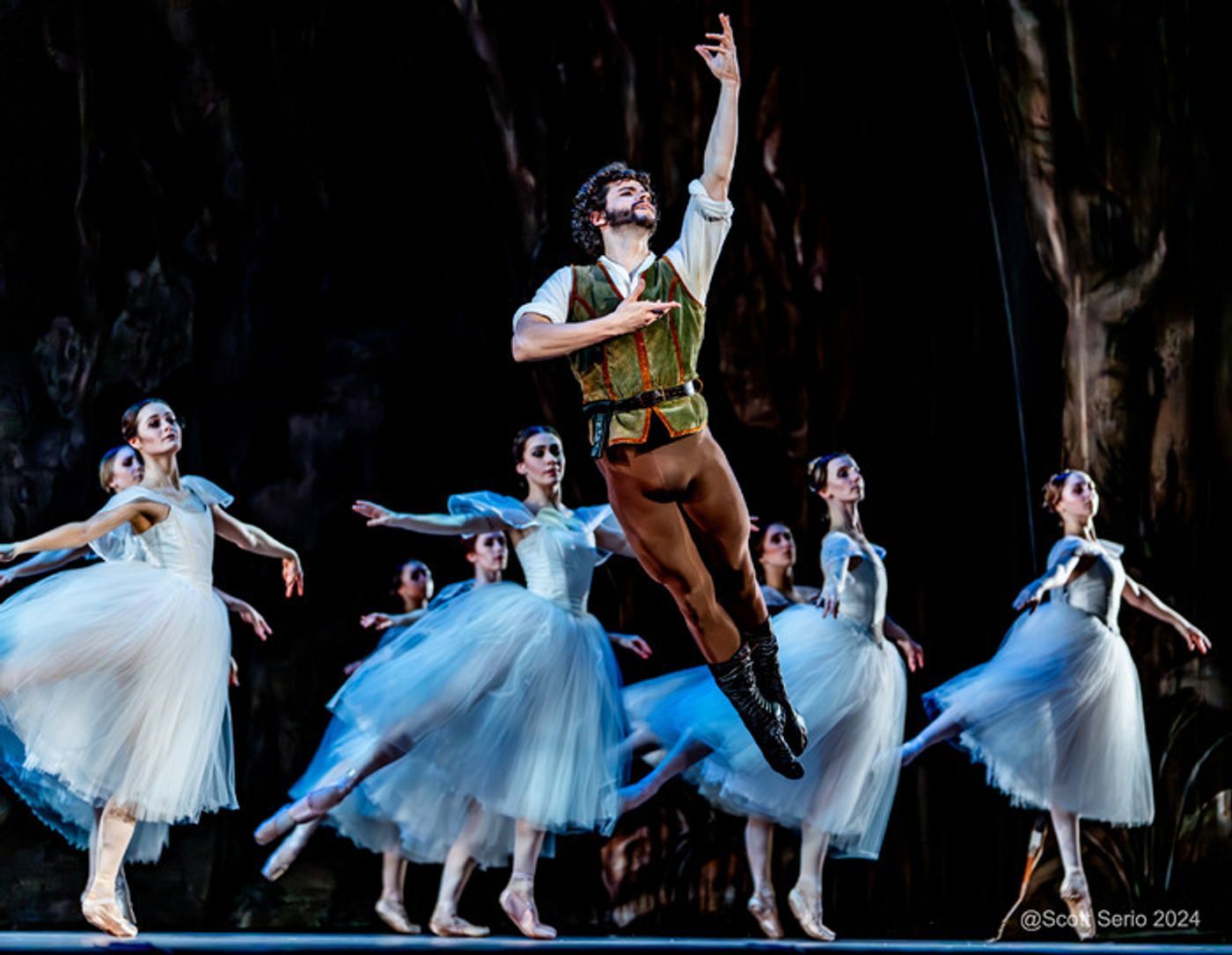 Review: GISELLE at The Academy Of Music  Image