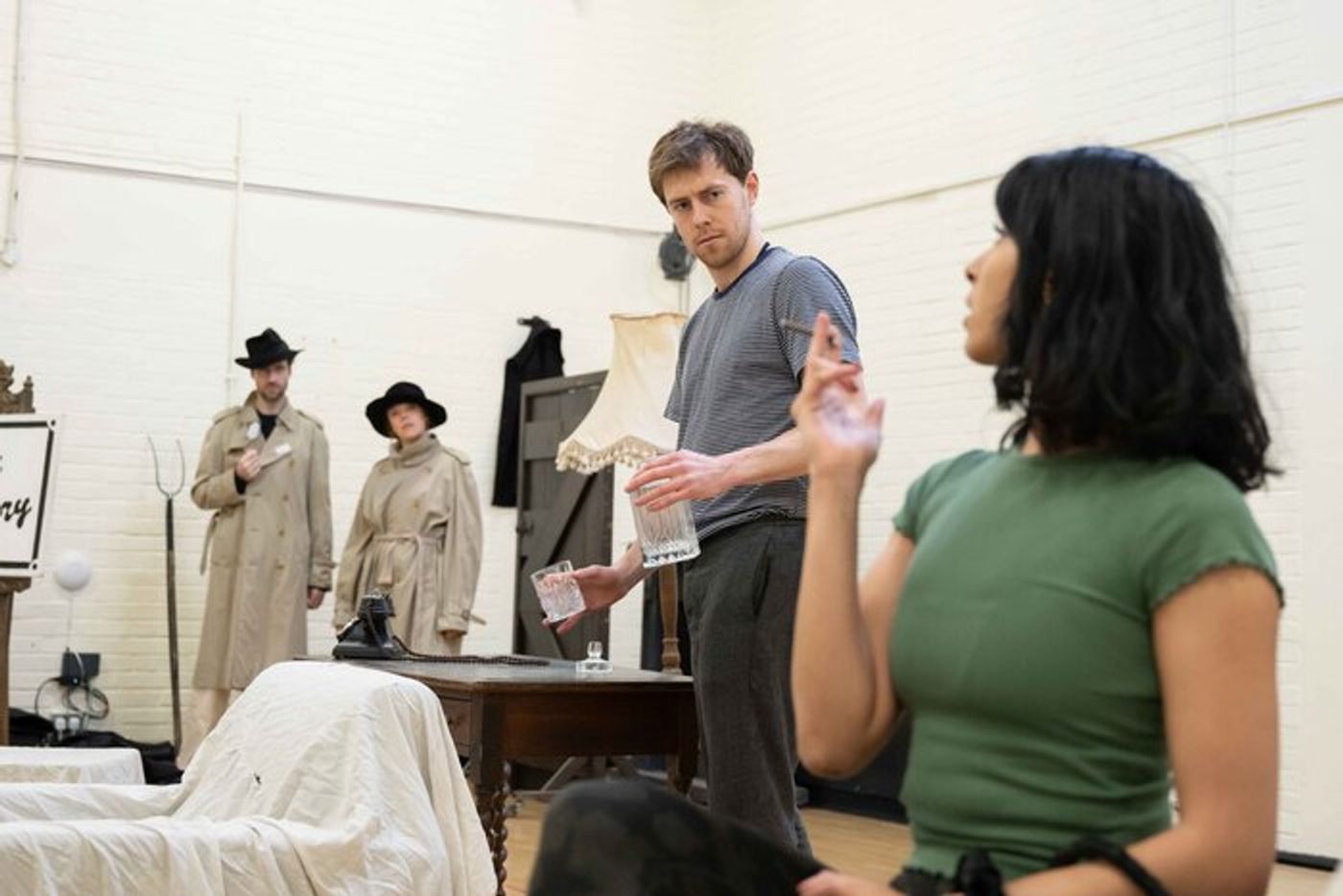 Photos: First Look at New UK Tour of THE 39 STEPS in Rehearsal  Image