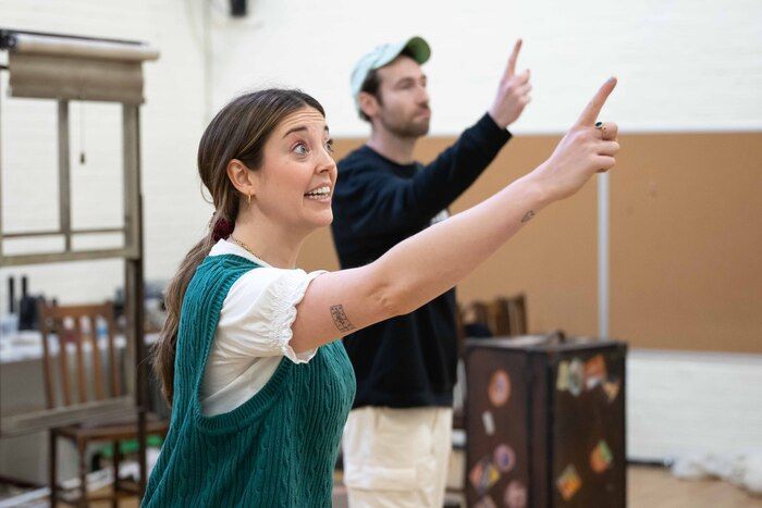 Photos: First Look at New UK Tour of THE 39 STEPS in Rehearsal — photo 6 of 15