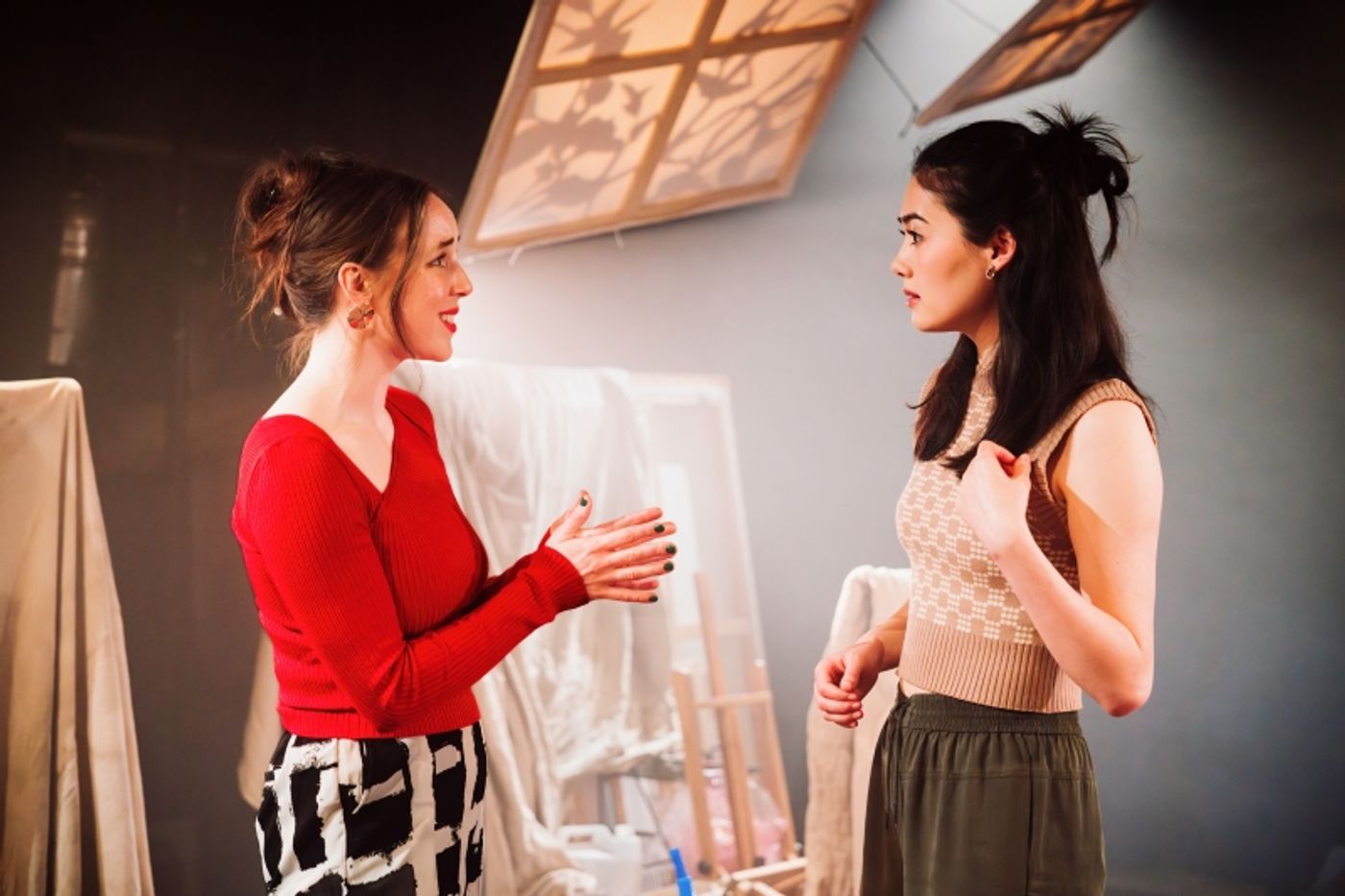 Review: SCARLET SUNDAY, Omnibus Theatre  Image