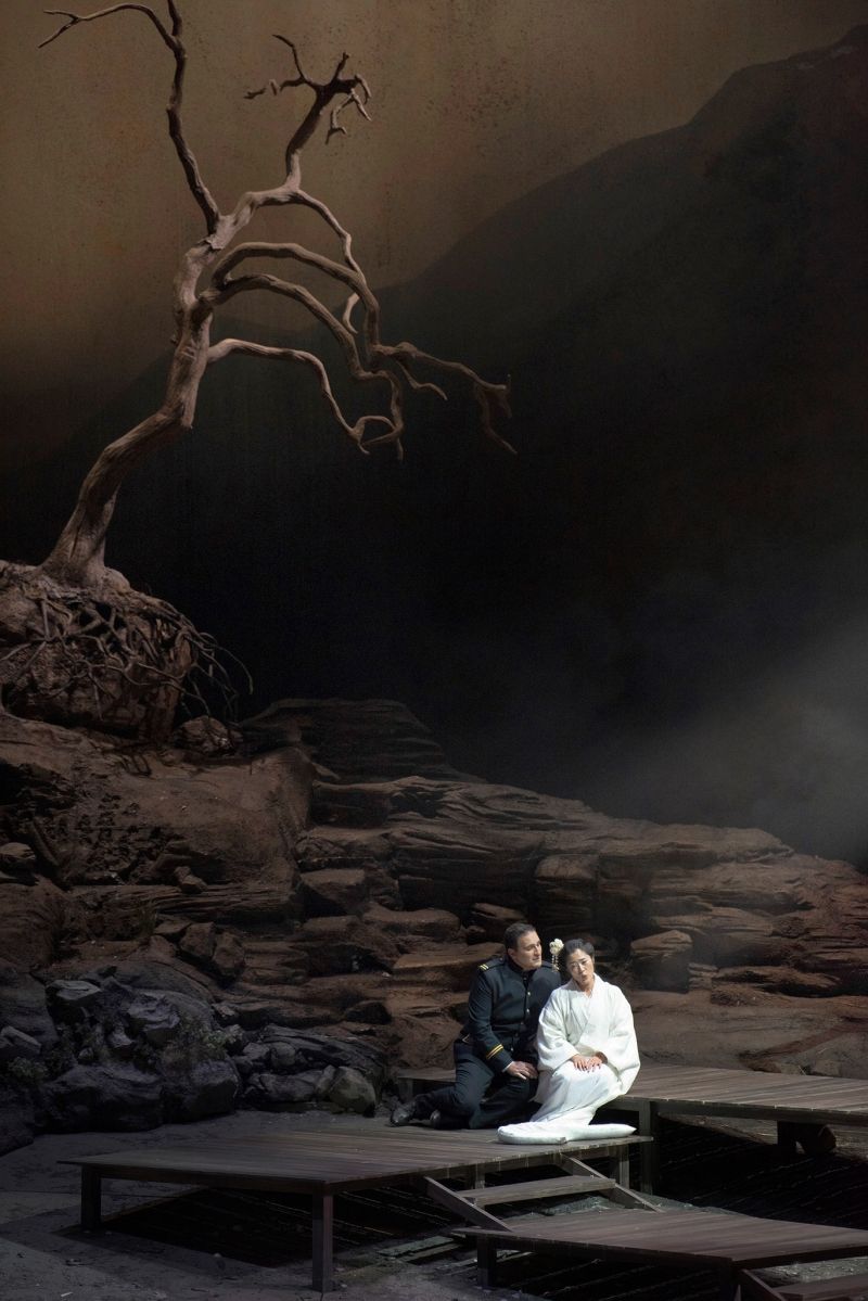 Bringing a horizon that dissolves and dialogue with cinema, Puccini 's MADAMA BUTTERFLY Opens Theatro Municipal (Sao Paulo) 2024 Season  Image