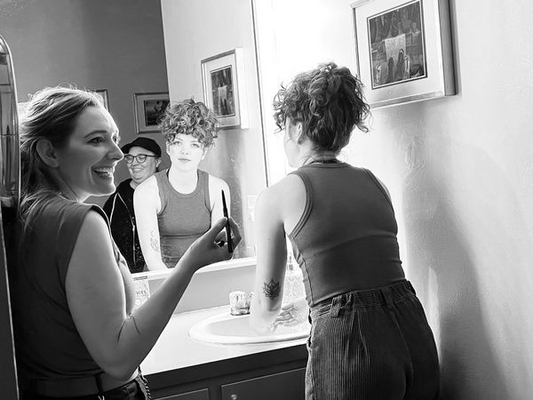 Photos: Get A Look Backstage With The Cast Of MUSE OF FIRE  Image