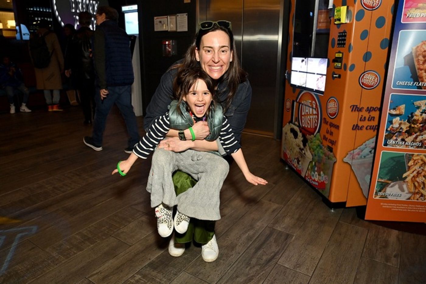 Photos: New 42 and New Victory Theater Host NEW VICTORY FAMILY BENEFIT  Image