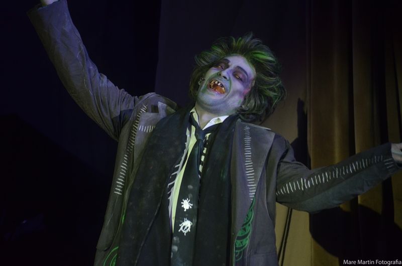 Bizarre and Funny Musical Version of Tim Burton's BEETLEJUICE Haunts Sao Paulo  Image