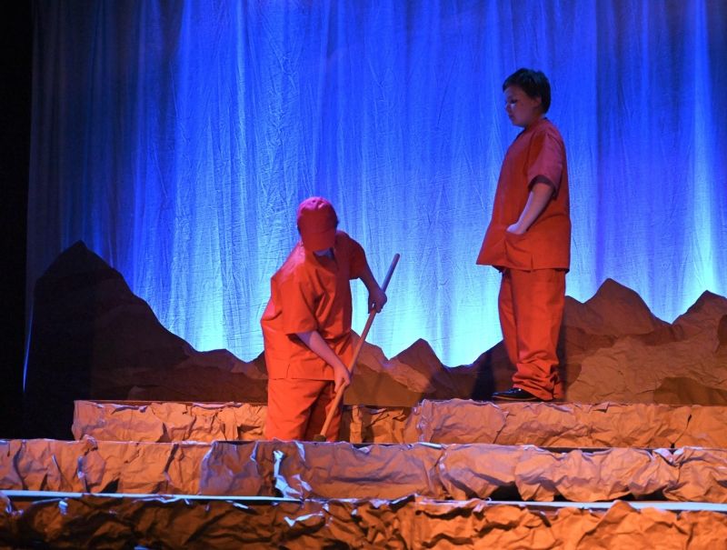 Review: HOLES at Silvermoon Children's Theatre  Image