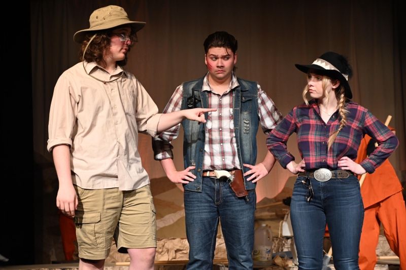 Review: HOLES at Silvermoon Children's Theatre  Image