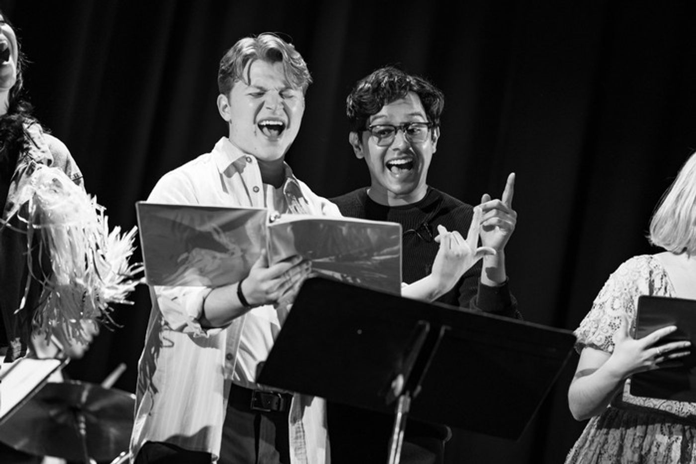 Photos: Go Inside the 13 Benefit Concert with Andrew Barth Feldman and More  Image