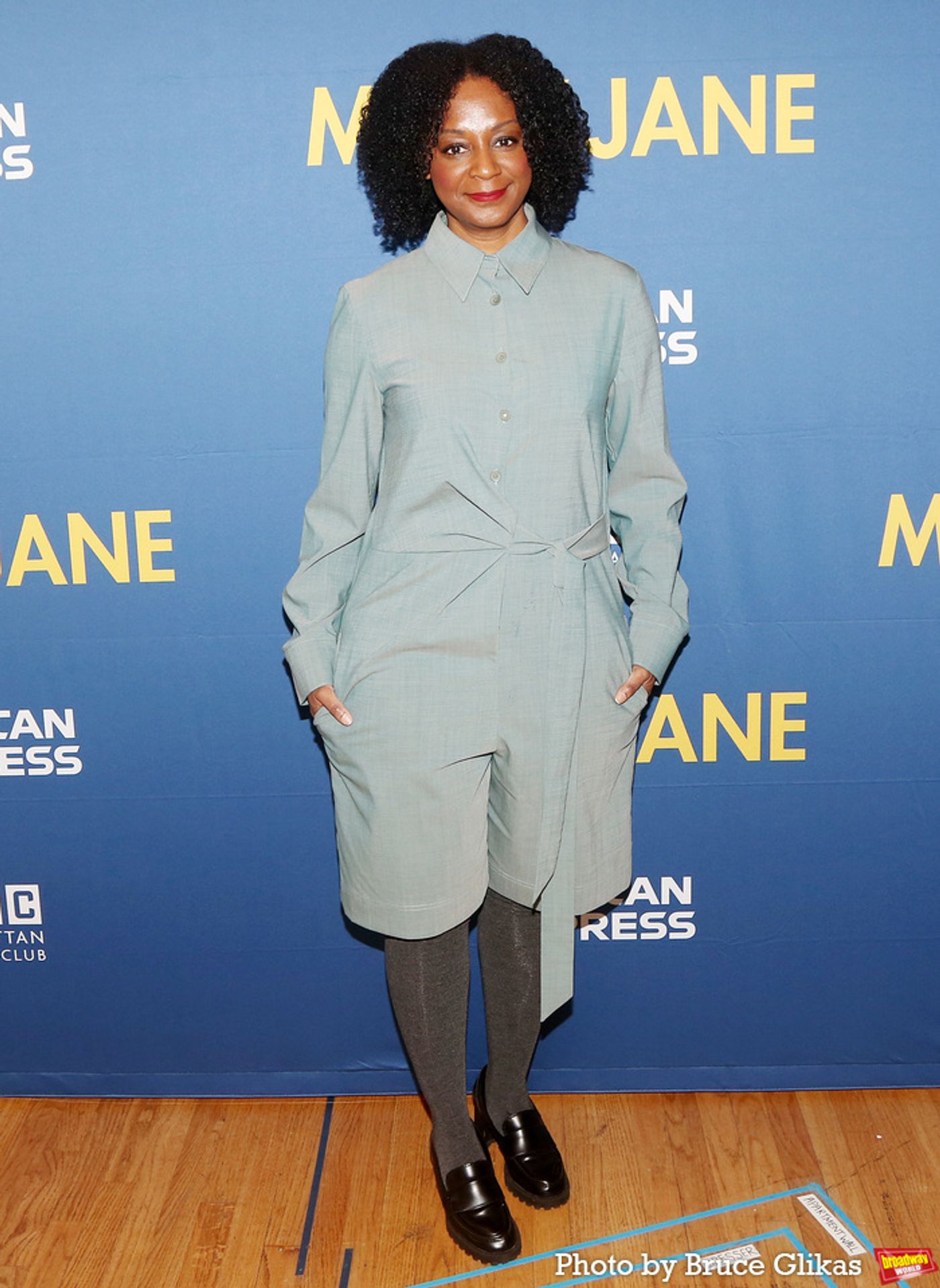 Photos: Rachel McAdams and the Cast of MARY JANE Meet the Press  Image