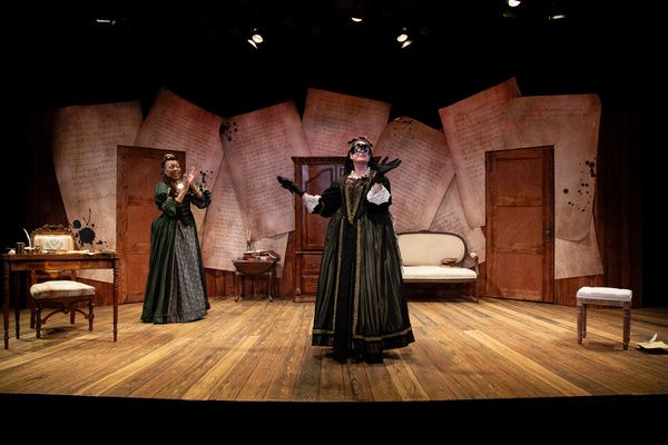 Photos: First Look At OR, At Santa Fe Playhouse  Image