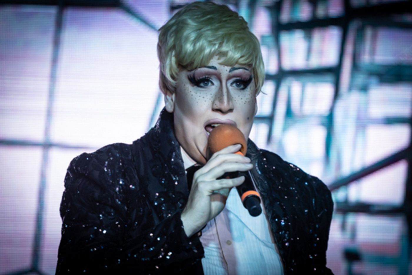 Photos: First look at Naomi & Gretta present DAYLIGHT SAVE THE WORLD Photos: First look at Naomi & Gretta present DAYLIGHT SAVE THE WORLD Image