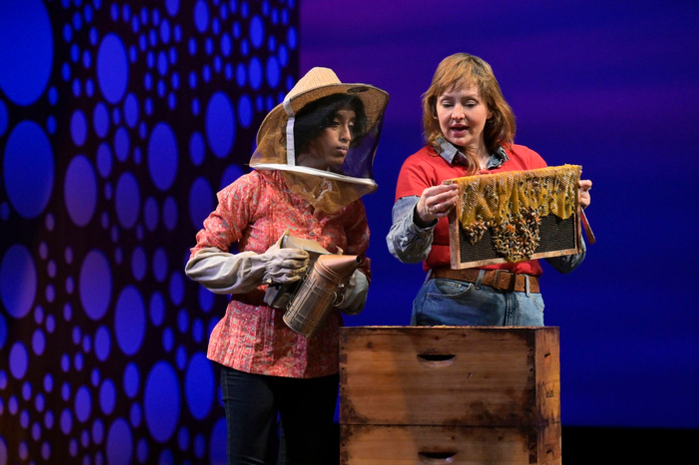 Photos: First Look at TheatreWorks Silicon Valley's QUEEN  Image