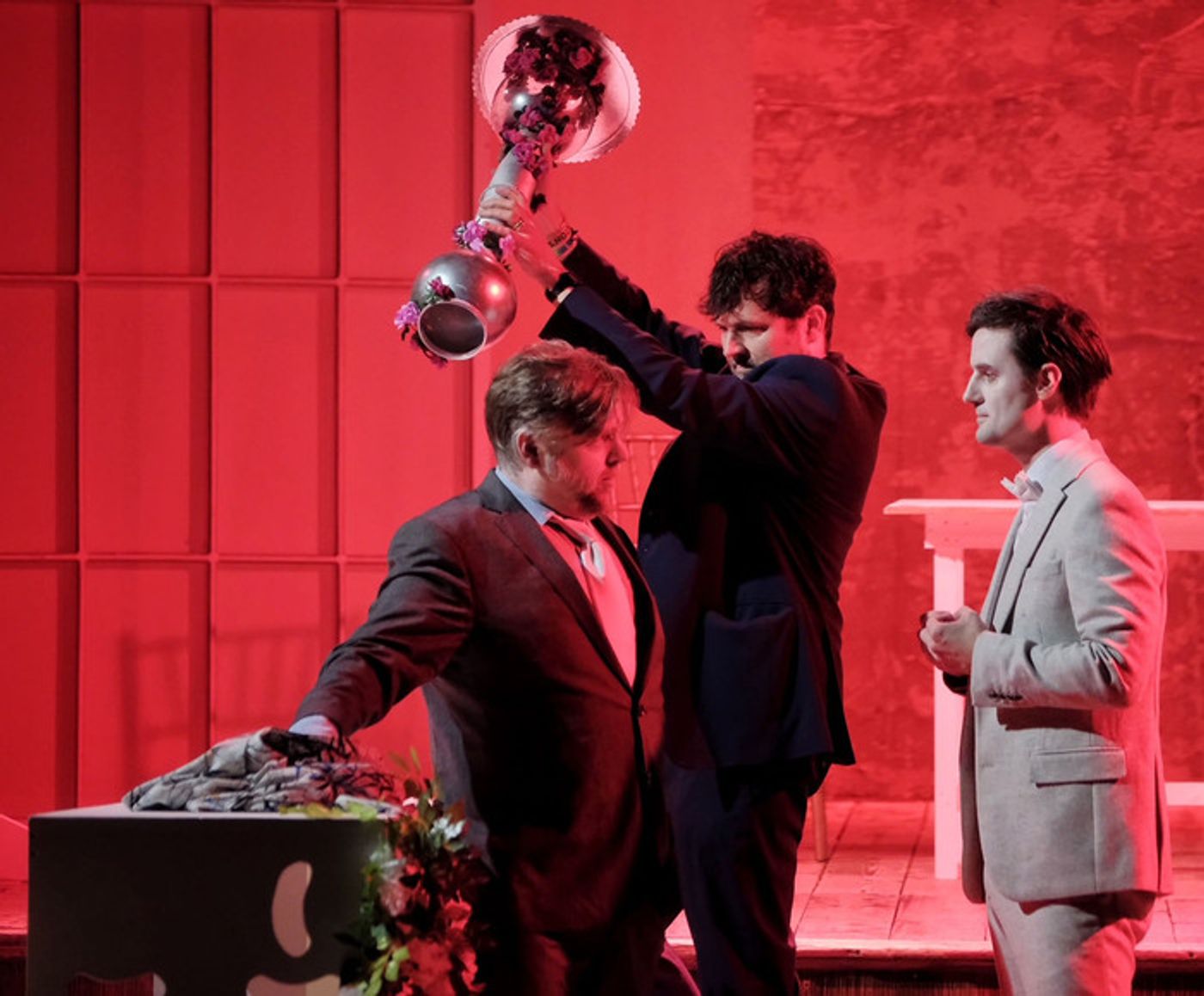 Photos: First Look at THE LONDON 50-HOUR IMPROVATHON: THE WEDDING PARTY  Image