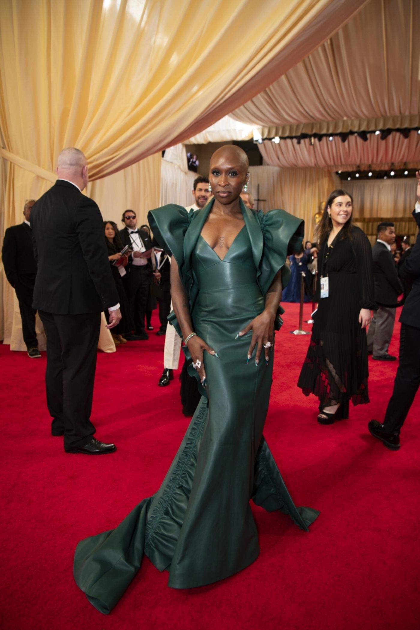 Photos: See Ariana Grande & Cynthia Erivo Channel WICKED at the Oscars Photos: See Ariana Grande & Cynthia Erivo Channel WICKED at the Oscars Image