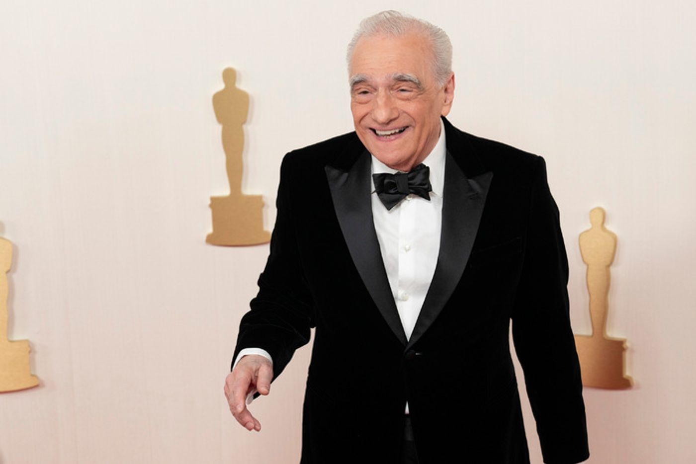 Photos: Danielle Brooks, Vanessa Hudgens & More Hit the Oscars Red Carpet  Image