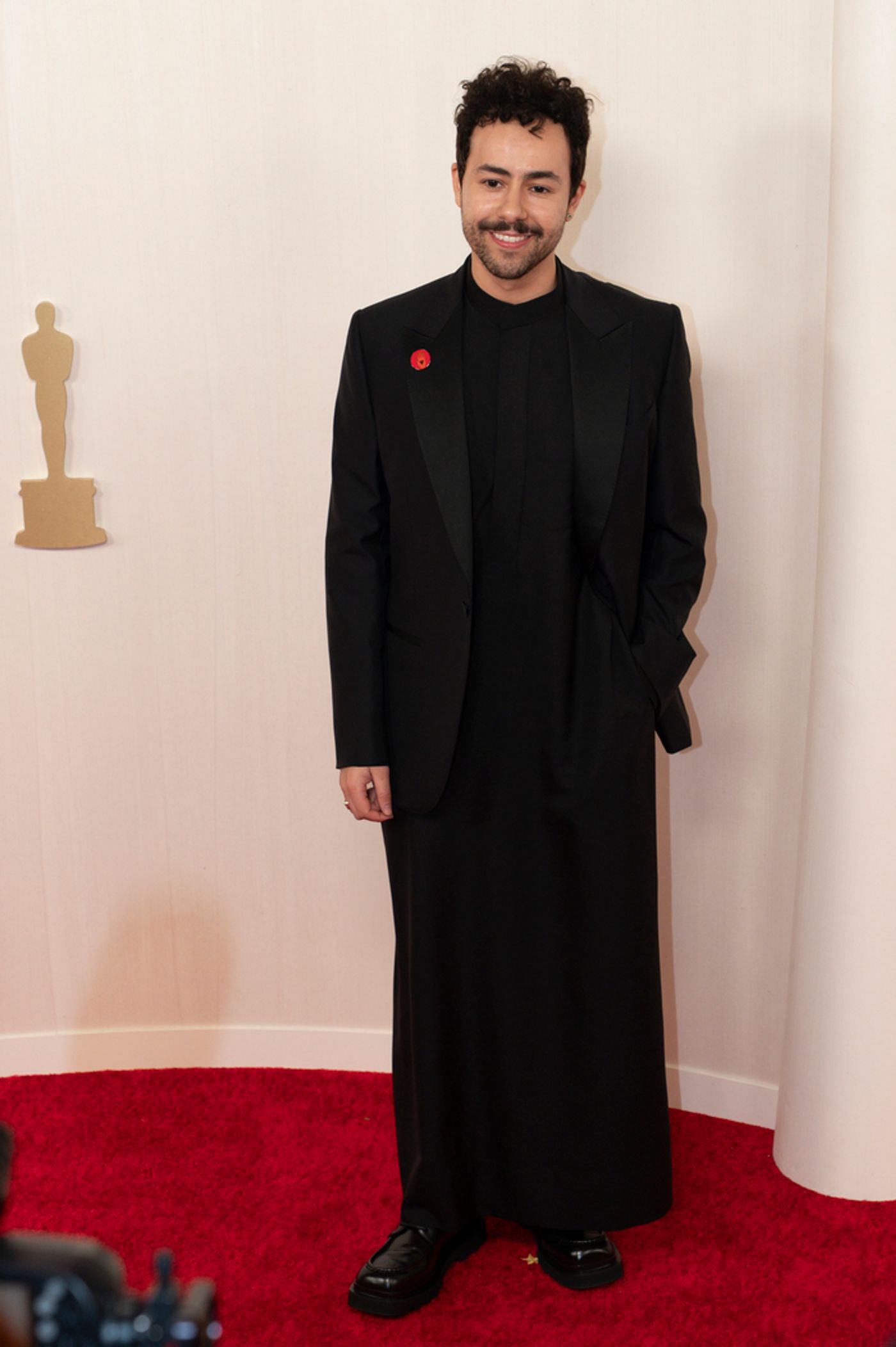 Photos: Danielle Brooks, Vanessa Hudgens & More Hit the Oscars Red Carpet  Image