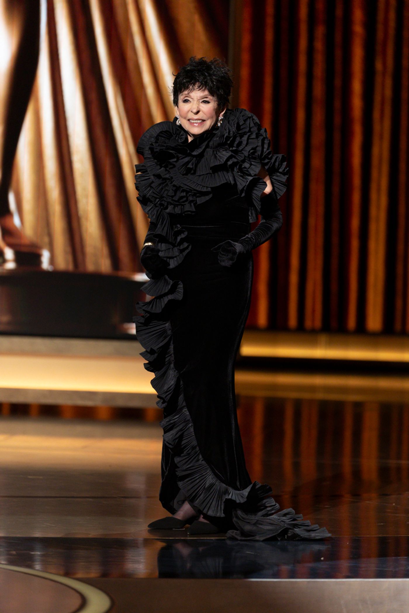 Photos: Inside the Oscars With Emma Stone, Michelle Yeoh & More  Image