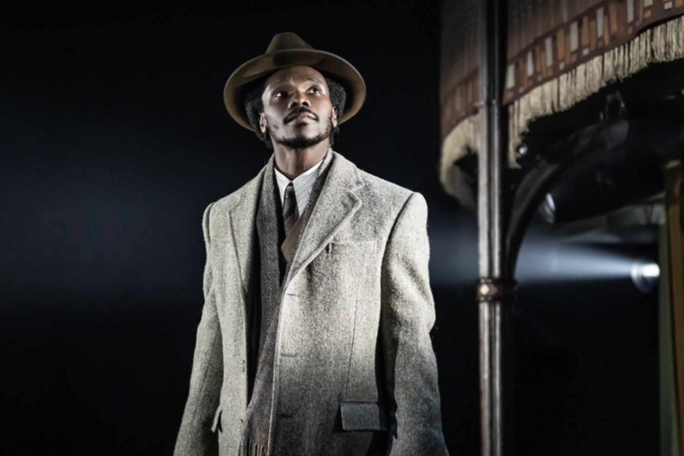 Photos: First Look at Cara Delevingne, Luke Treadaway & Michael Ahomka-Lindsay in CABARET  Image