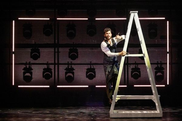 Graham Phillips And Company Photo