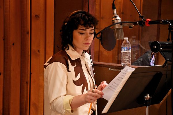 Photos: Go Inside The Recording Studio For The ISABELLA OF BOSTON Developmental Album  Image