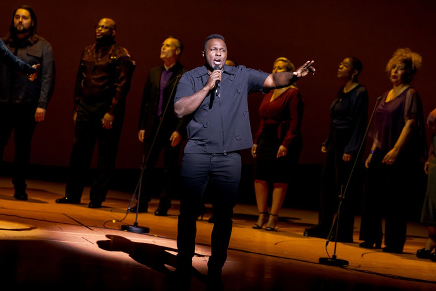 Photos: Alex Newell, Shoshana Bean, and More Perform at BROADWAY BACKWARDS  Image