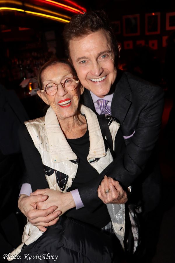 Photos: Jeff Harnar Celebrates Cole Porter at Birdland  Image