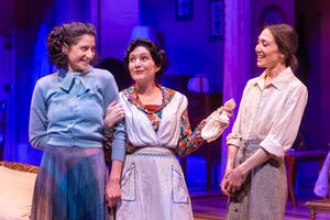 Marnina Schon, Samantha Klein and Zarah Mahler @ BroadwayWorld Marnina Schon, Samantha Klein and Zarah Mahler Photo