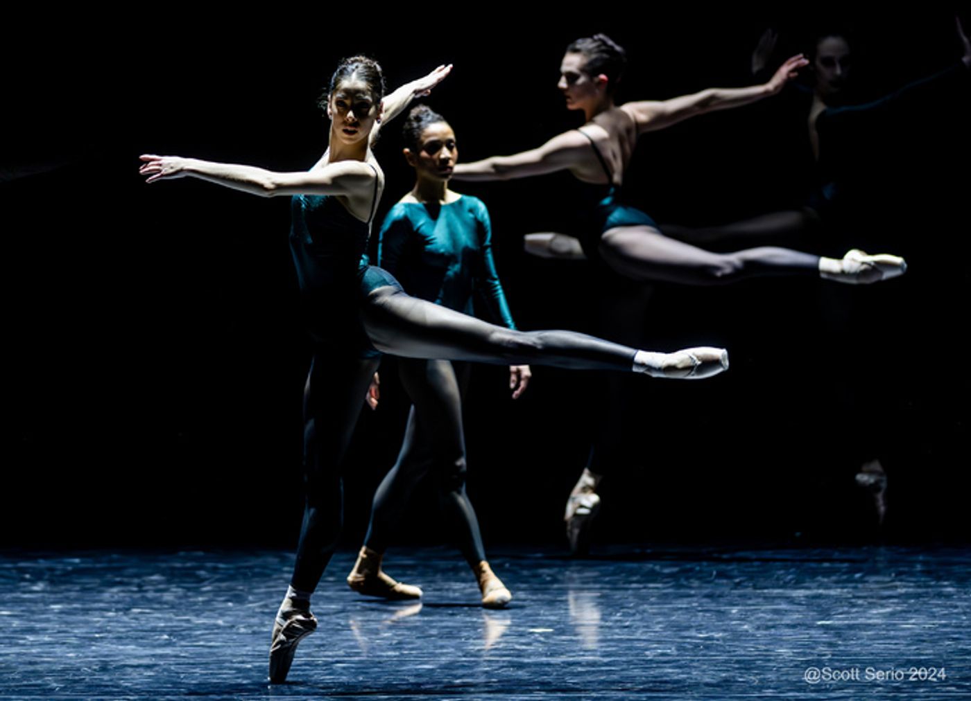 Photos: Go Inside DANCE MASTERPIECES at the Academy of Music Photos: Go Inside DANCE MASTERPIECES at the Academy of Music Image