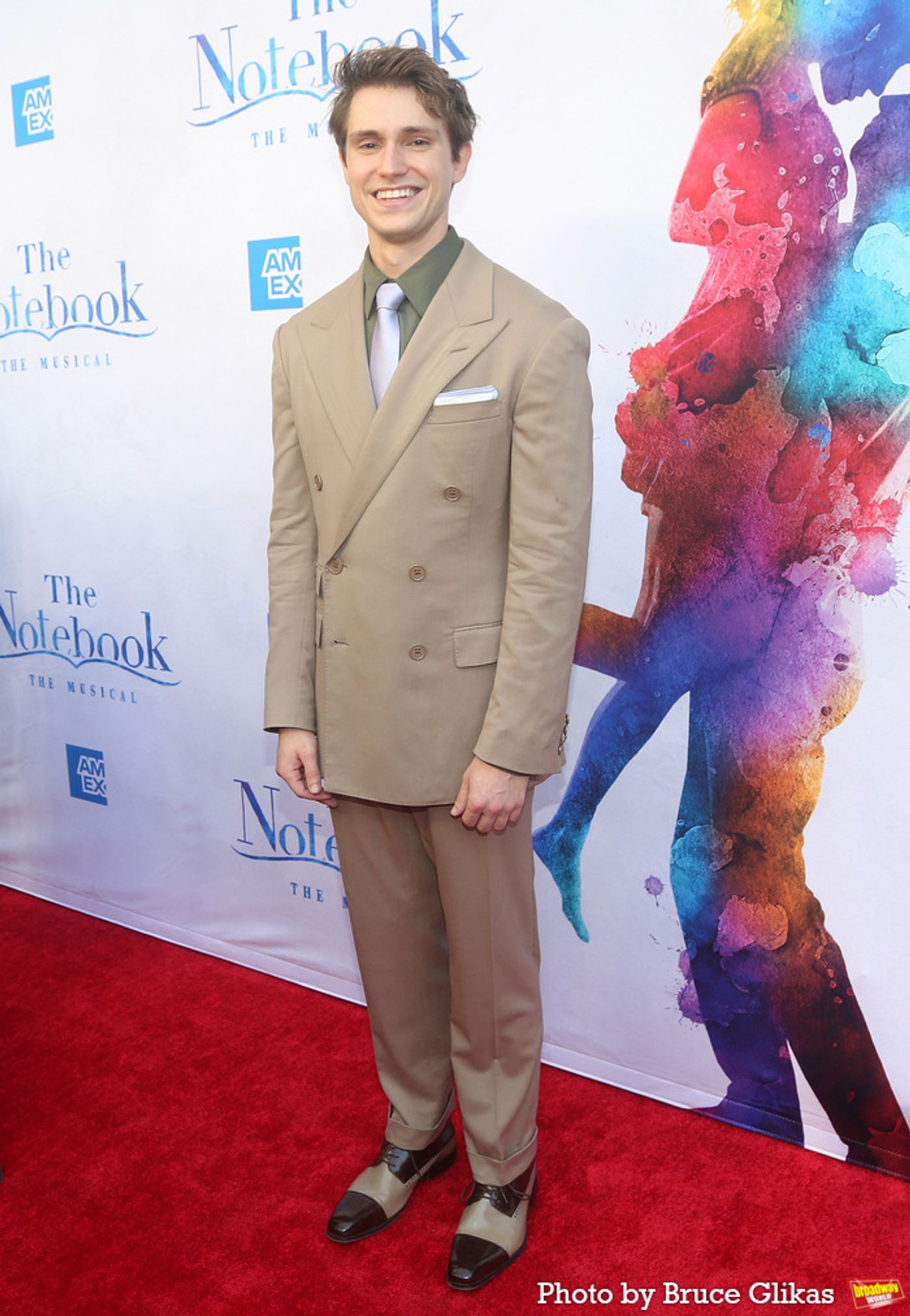 Photos: THE NOTEBOOK Cast & Creative Team Walk the Red Carpet on Opening Night  Image