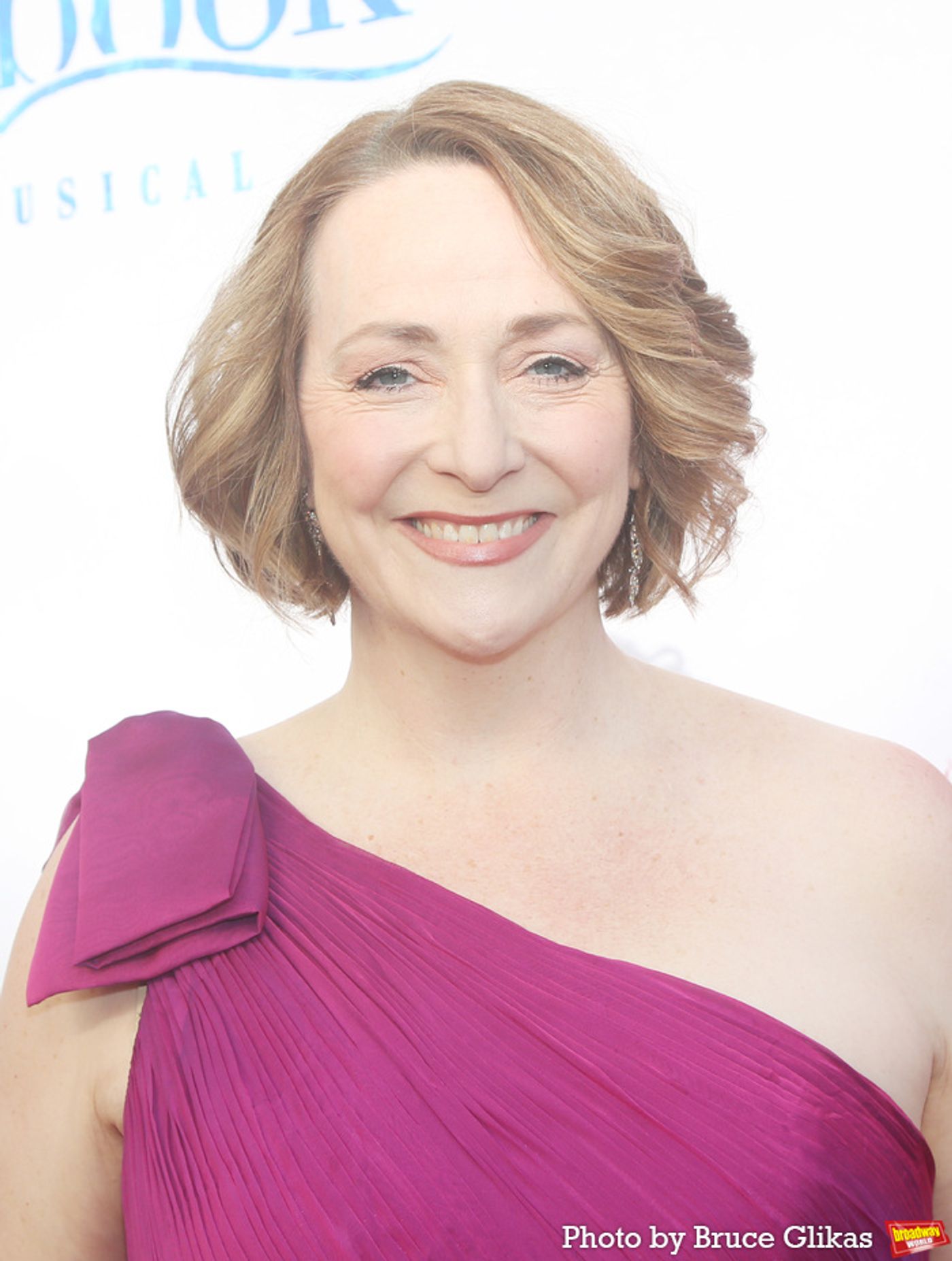 Photos: THE NOTEBOOK Cast & Creative Team Walk the Red Carpet on Opening Night  Image