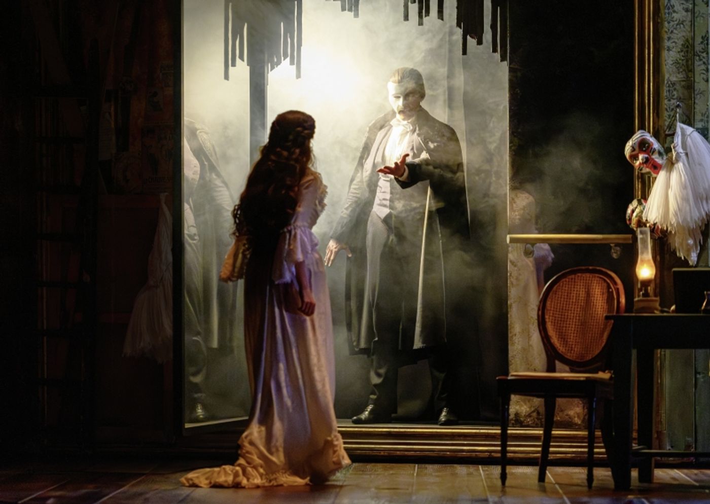 Review: THE PHANTOM OF THE OPERA at Raimund Theater  Image