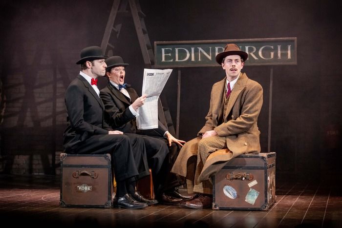 Photos: First Look at the UK Tour of THE 39 STEPS — photo 15 of 17