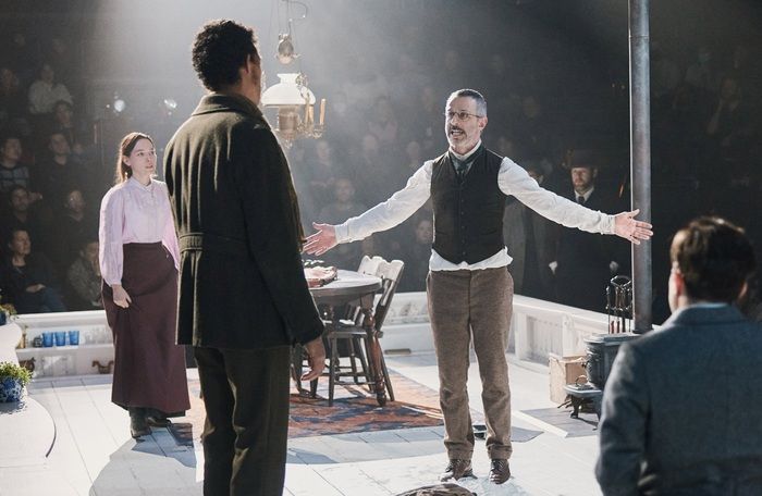Photos: Get a First Look at AN ENEMY OF THE PEOPLE on Broadway — photo 7 of 7