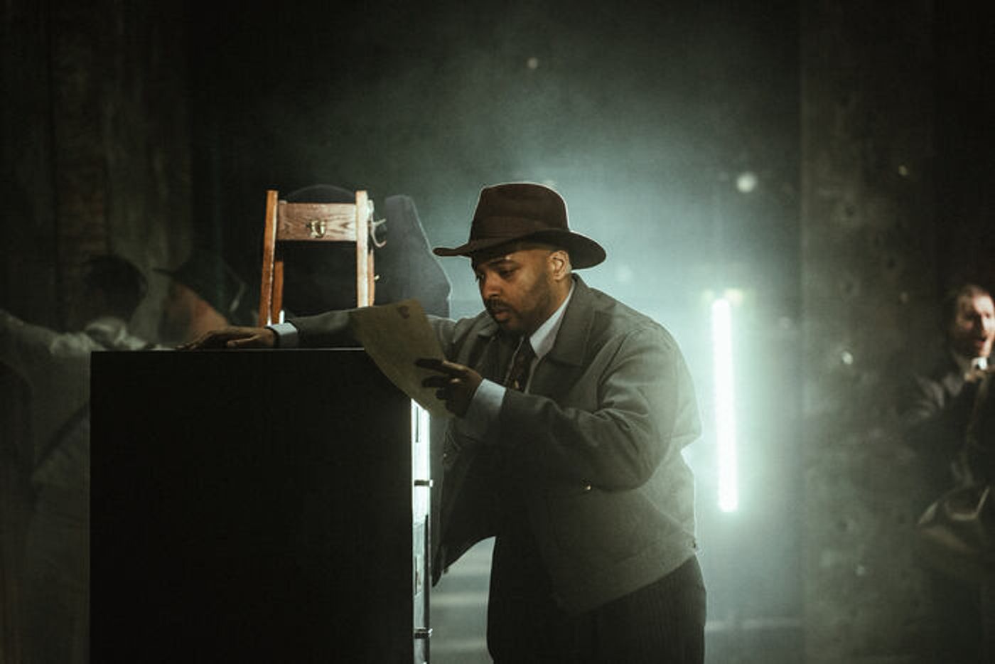 Photos: Behind the Scenes of the UK and Ireland Tour of BONNIE & CLYDE THE MUSICAL  Image