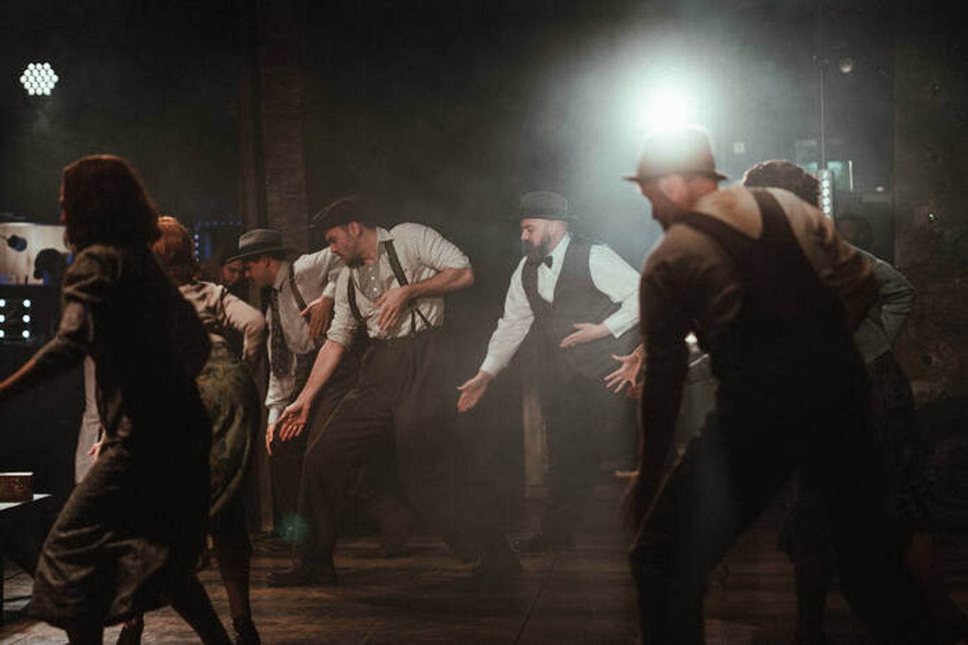Photos: Behind the Scenes of the UK and Ireland Tour of BONNIE & CLYDE THE MUSICAL  Image