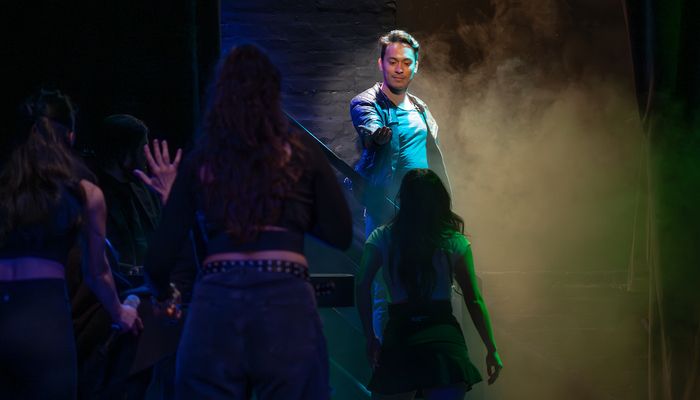 PHOTOS: Repertorio ofrece un avance de LA LLAMADA PHOTOS: Repertorio ofrece un avance de LA LLAMADA Image