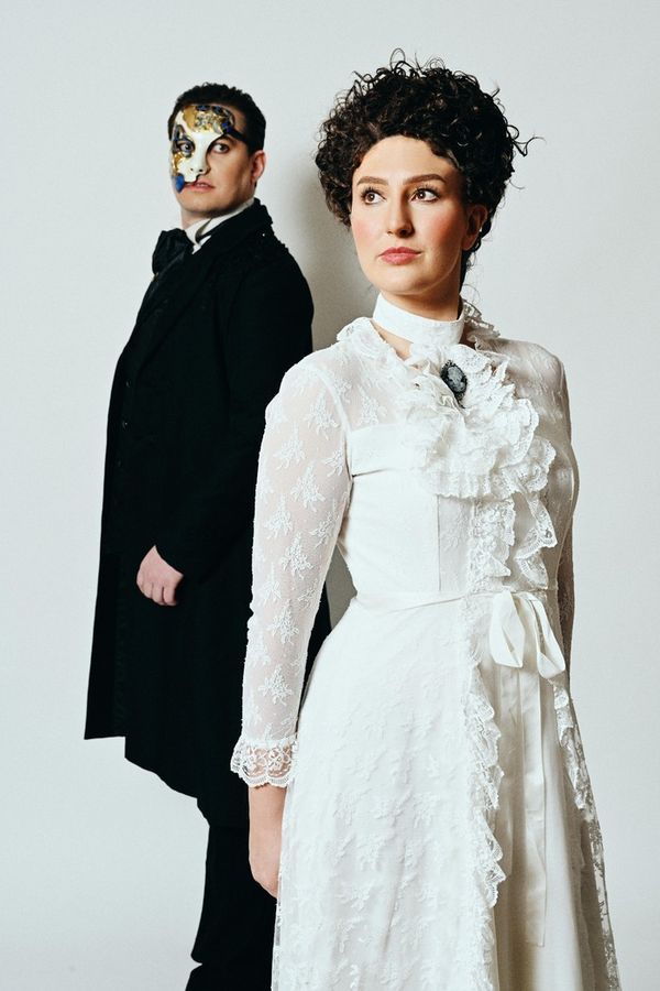 Dan Smith and Mollie-Anna Riley Photo