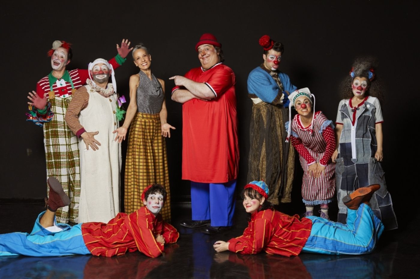 Emilio Aragón presenta HABÍA UNA VEZ, MI FAMILIA Emilio Aragón presenta HABÍA UNA VEZ, MI FAMILIA Image