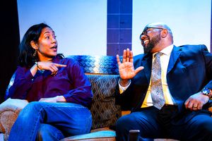 Jonathan Jones and Yolanda Davis @ BroadwayWorld Jonathan Jones and Yolanda Davis Photo