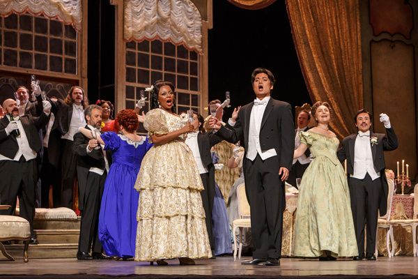 Photos: First Look at Pittsburgh Opera's Production Of LA TRAVIATA  Image
